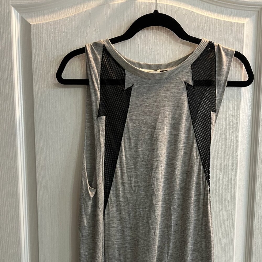 Lighting Bolt Top